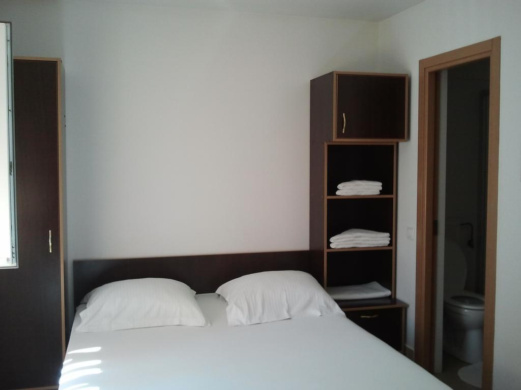 אוטופן Jr Motel חדר תמונה
